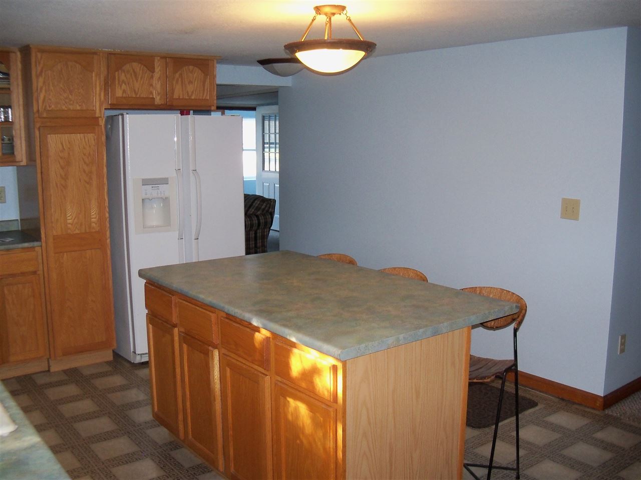 6015 South Mission Road Mount Pleasant, MI 48858 - Photo 15 of 46 1809375-14.JPG
