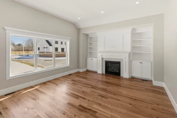 $1,929,999 | 12 Little River Road, Unit 7, Exeter, NH 03833