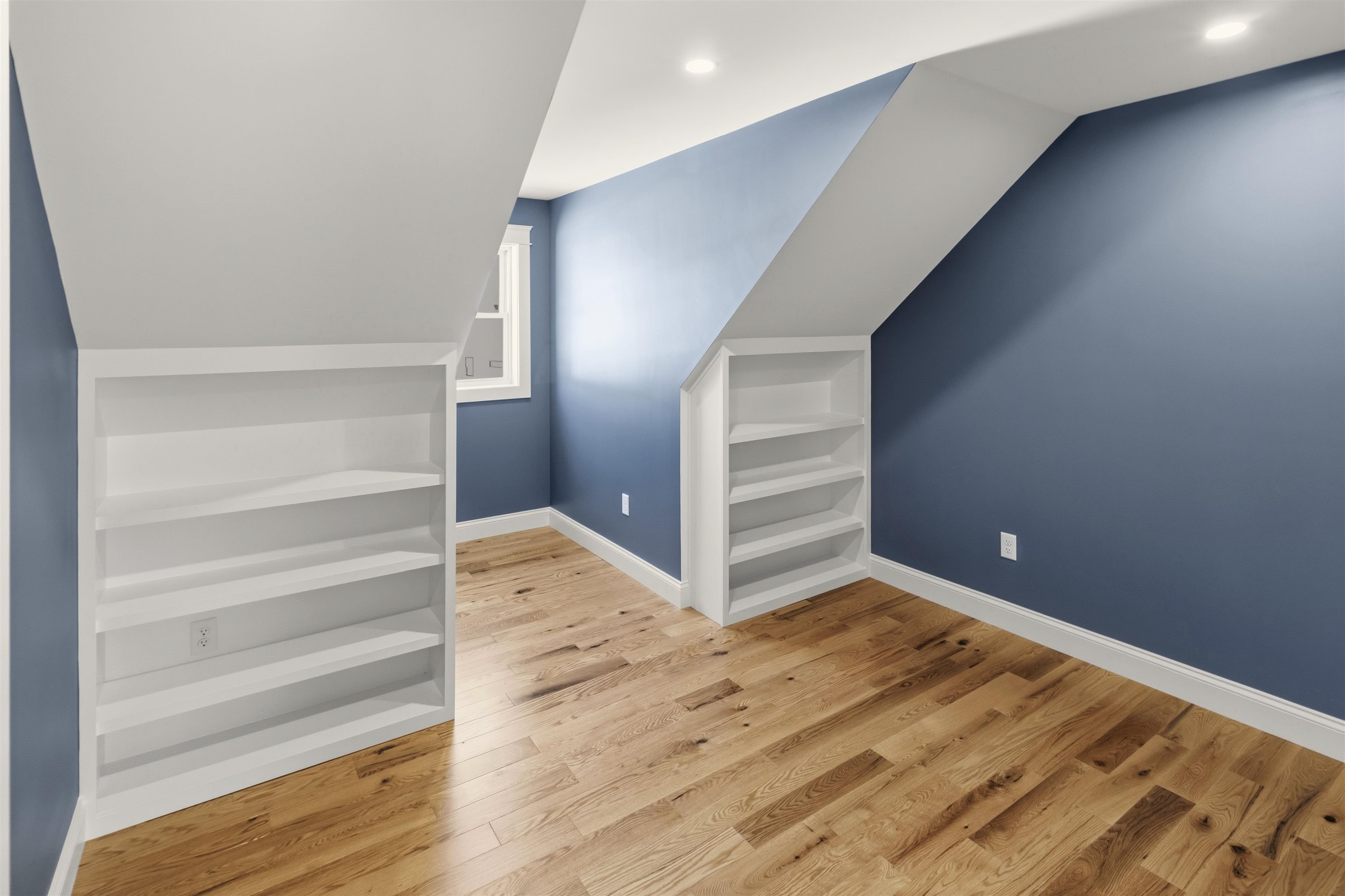 12 Little River Road, Unit 7 Exeter, NH 03833 - Photo 25 of 34