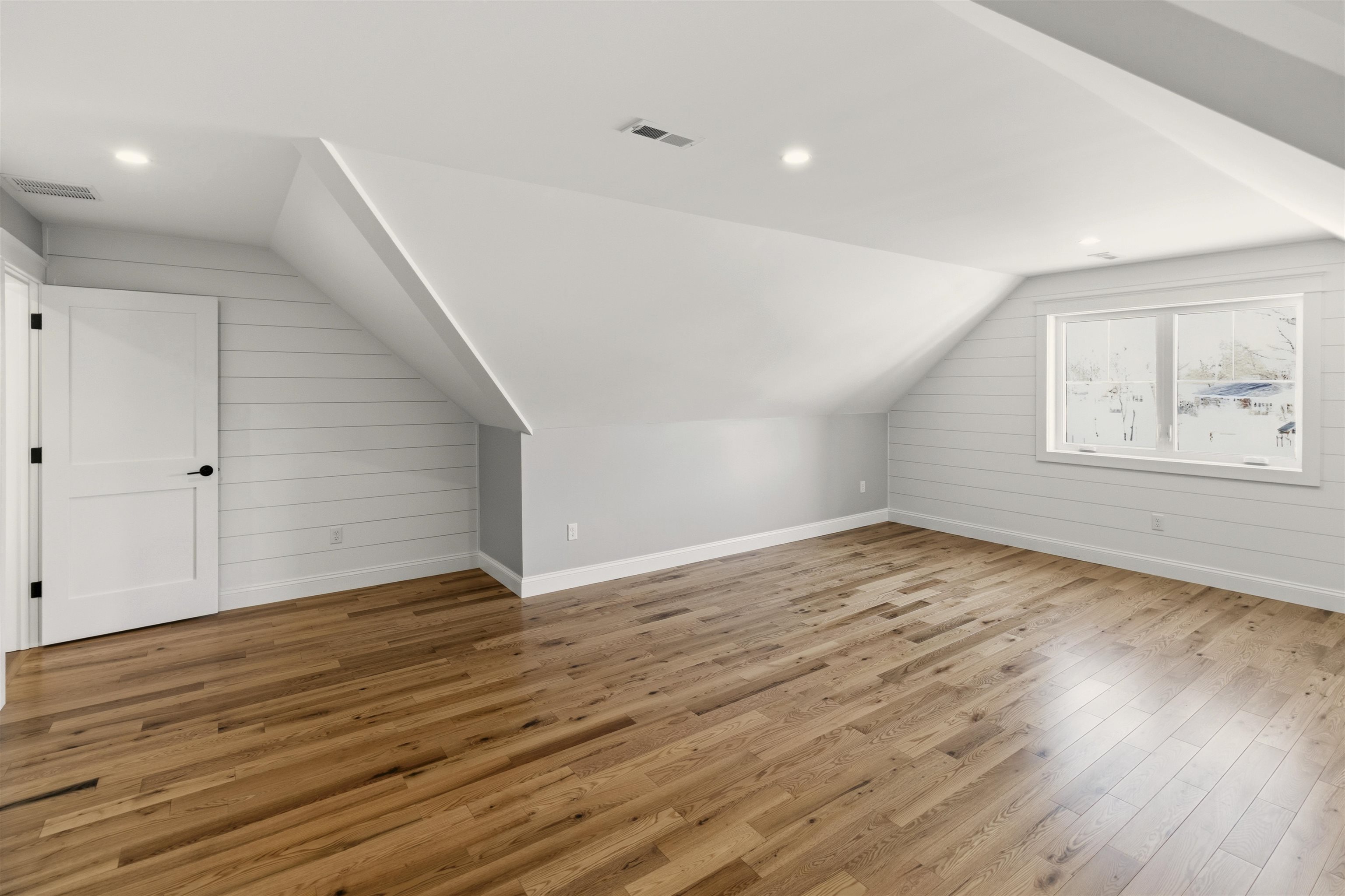 12 Little River Road, Unit 7 Exeter, NH 03833 - Photo 28 of 34