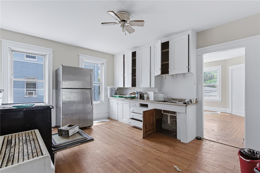 651 Front Street Woonsocket, RI 02895 - Photo 11 of 50
