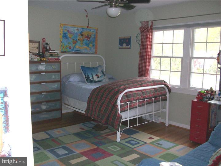 752 Paddock Path Moorestown, NJ 08057 - Photo 13 of 20 Bedroom 3