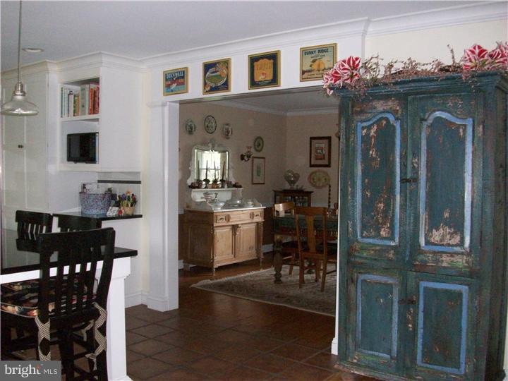 752 Paddock Path Moorestown, NJ 08057 - Photo 9 of 20 Gallery Image 9