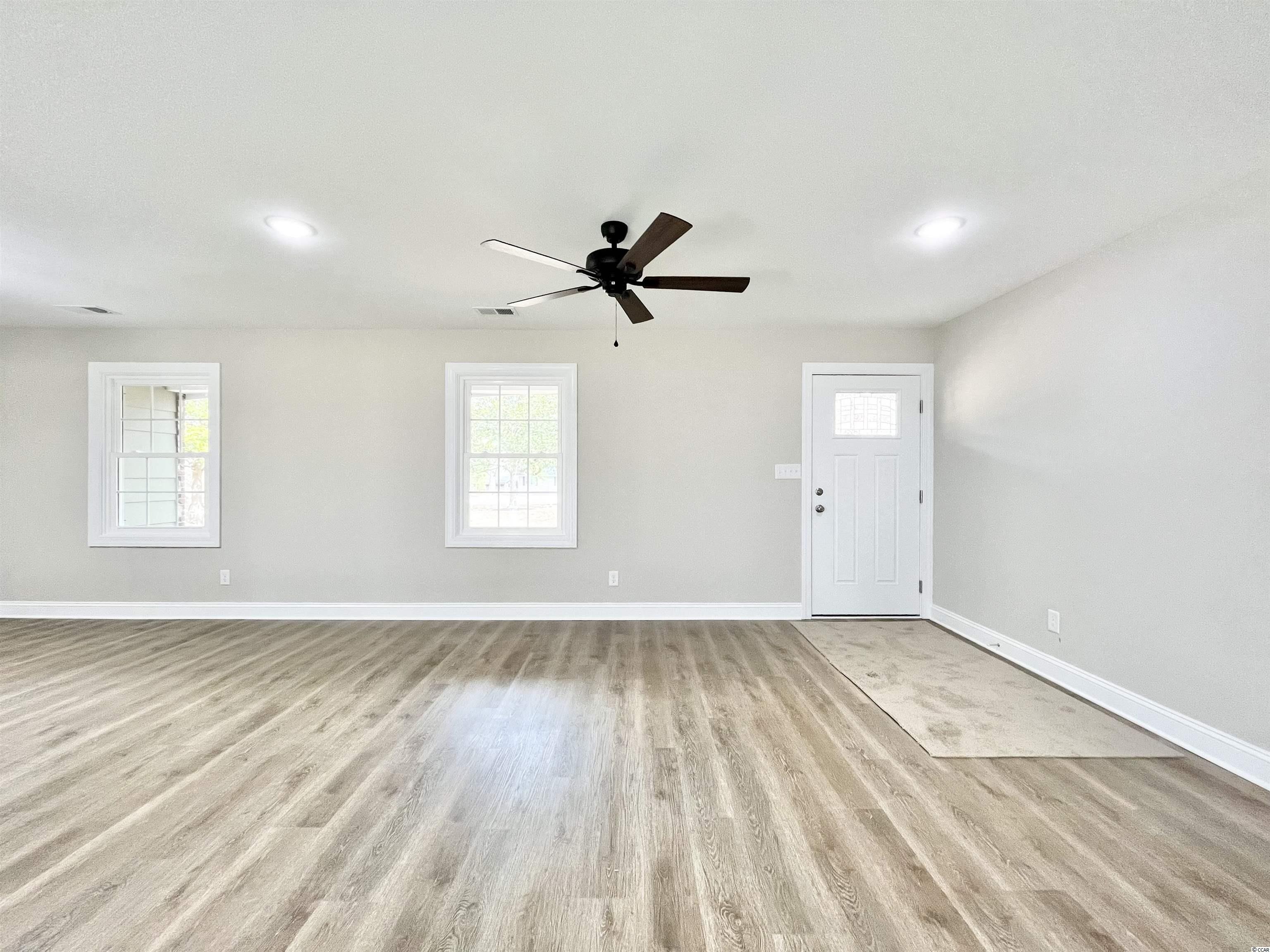 3581 Wayside Road Conway, SC 29527 - Photo 7 of 18 Gallery Image 7
