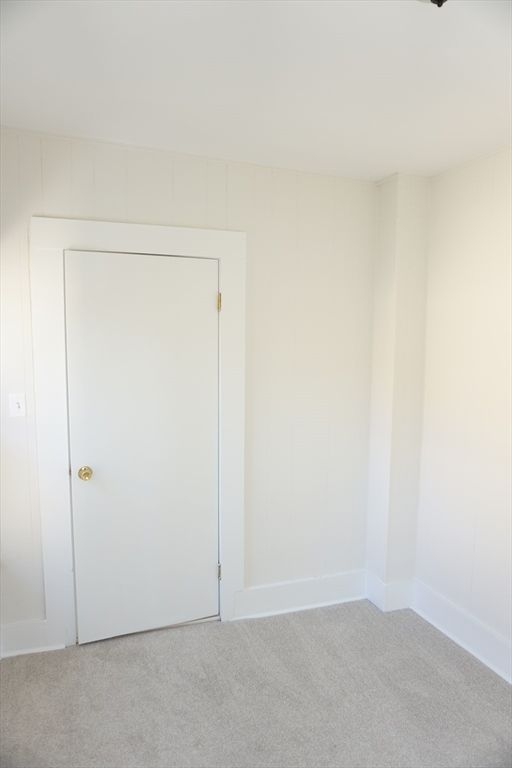18 Sutherland Street Lowell, MA 01850 - Photo 23 of 28