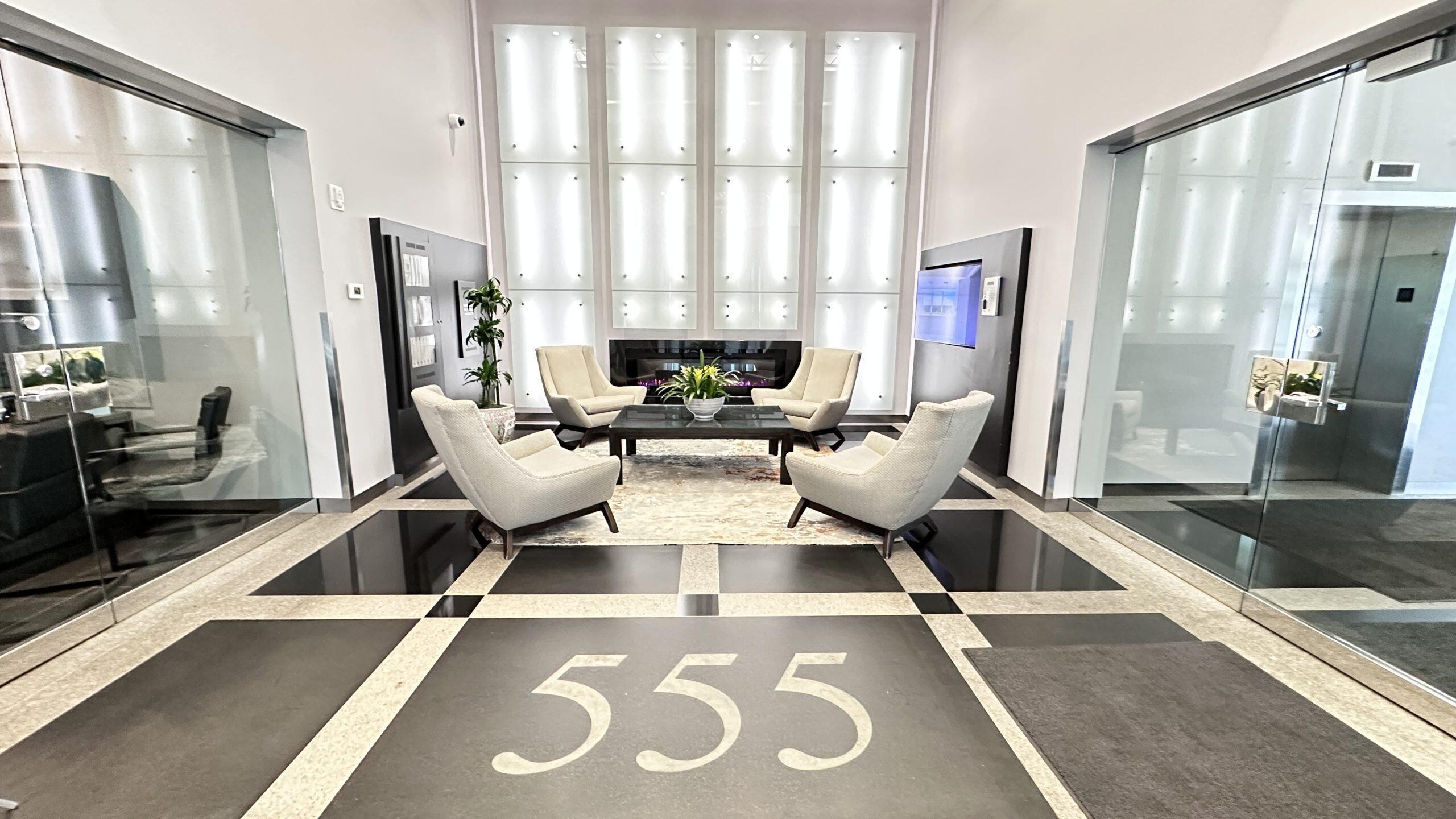 555 South Old Woodward Avenue, Unit 608 Birmingham, MI 48009 - Photo 12 of 15 LOBBY