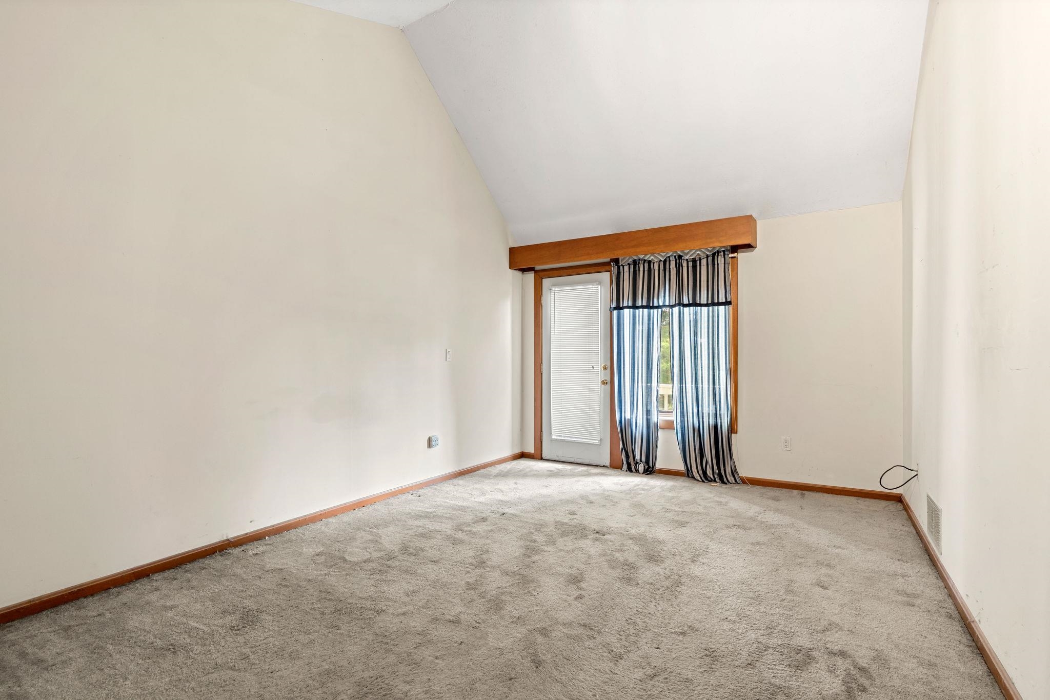 5 Tsienneto Road, Unit 152 Derry, NH 03038 - Photo 13 of 21 Gallery Image 13