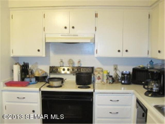 1513 10th Street Southeast Rochester, MN 55904 - Photo 4 of 29 Gallery Image 4