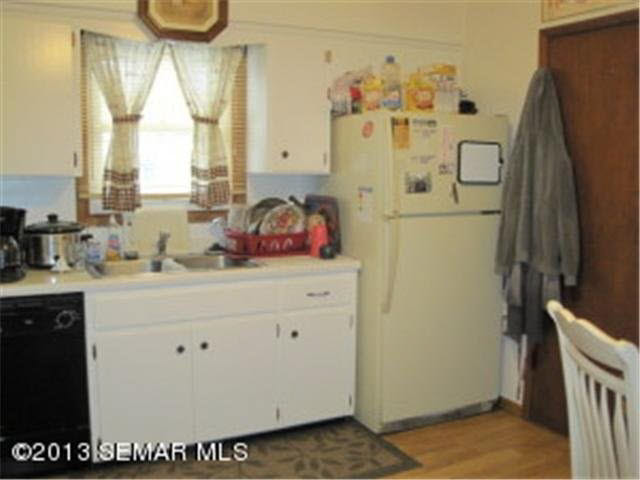 1513 10th Street Southeast Rochester, MN 55904 - Photo 5 of 29 Gallery Image 5