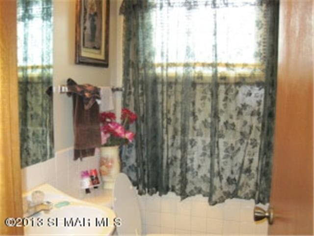 1513 10th Street Southeast Rochester, MN 55904 - Photo 6 of 29 Gallery Image 6