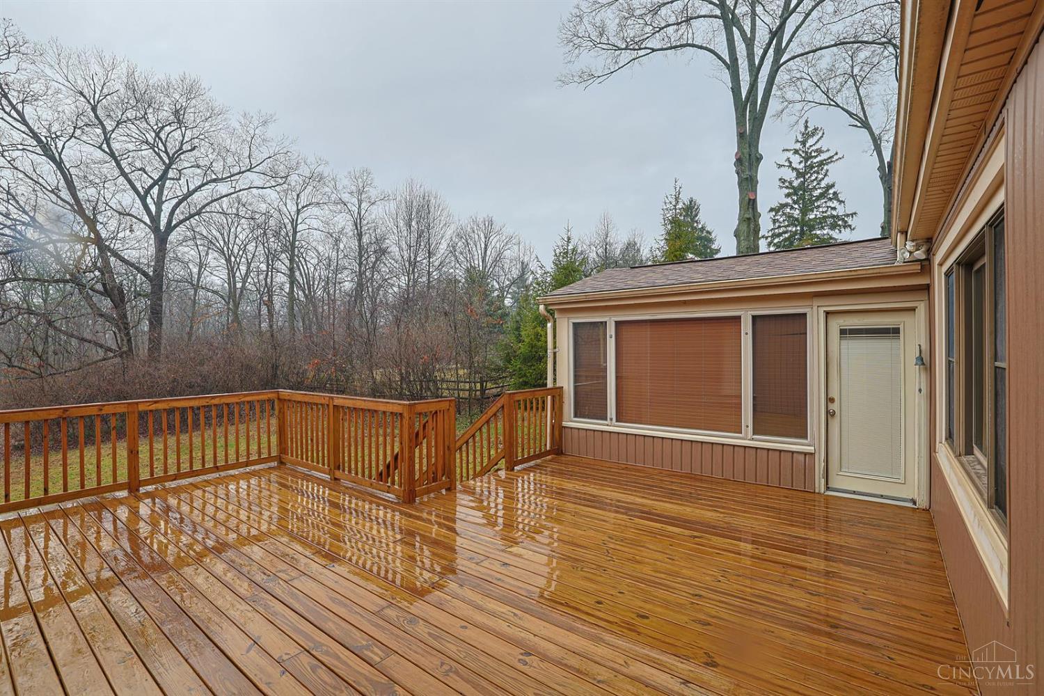 8877 Wuest Road Cincinnati, OH 45251 - Photo 49 of 64