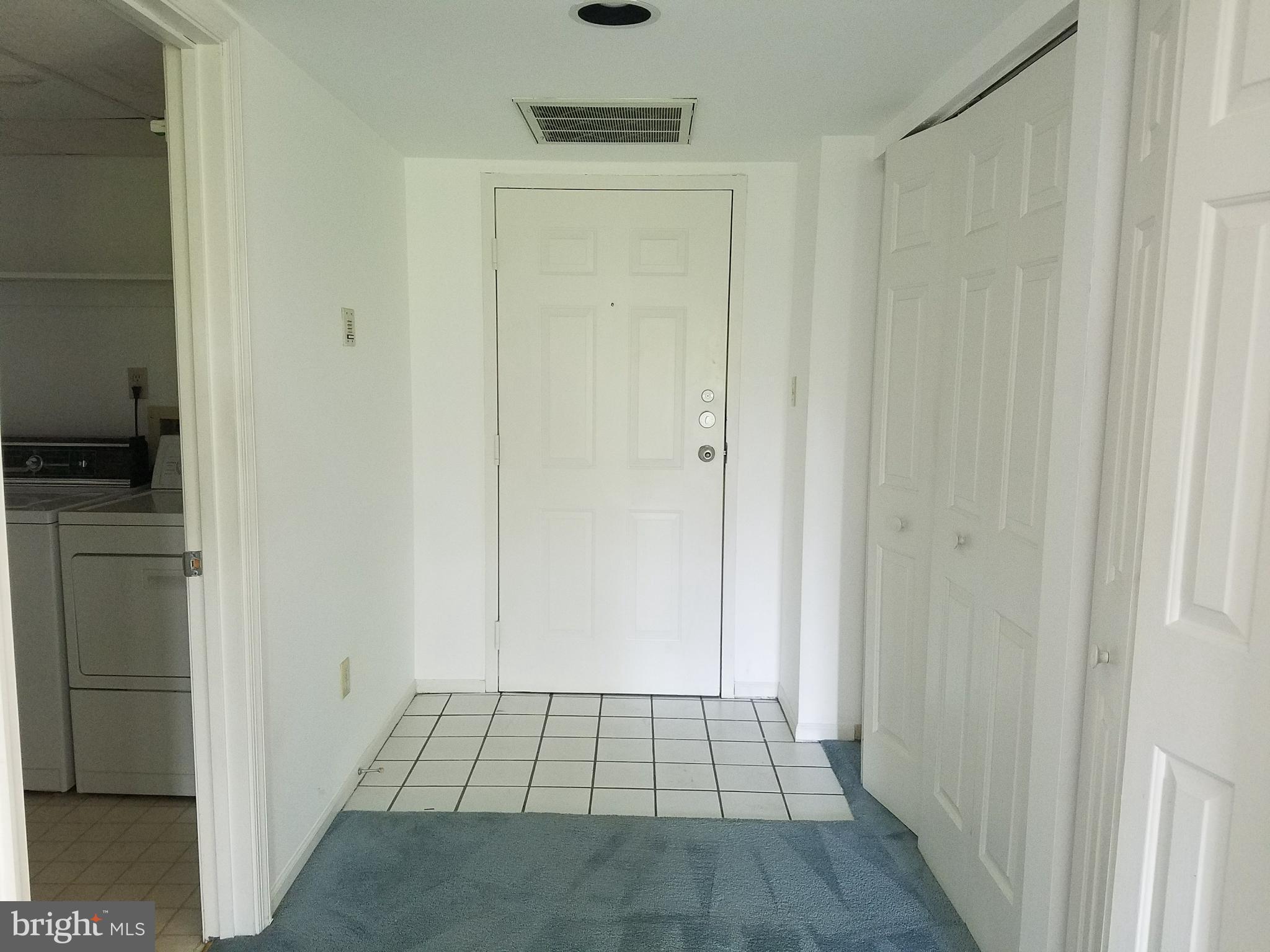 2903 Fallstaff Road, Unit 403 Baltimore, MD 21209 - Photo 4 of 20 Interior (General)