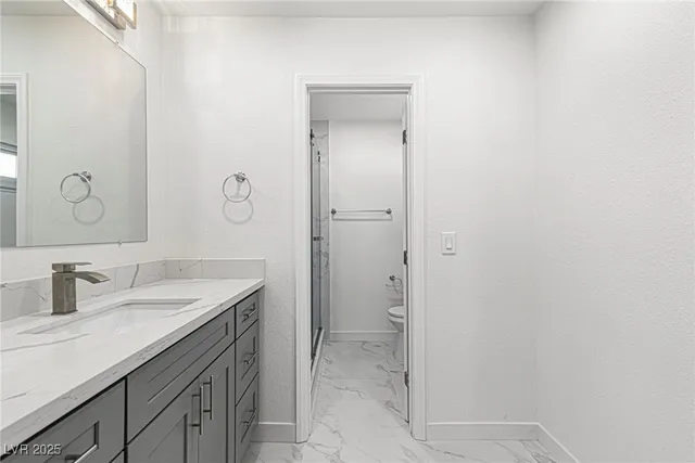 $2,495 | 3740 Lillo Street, Las Vegas, NV 89103