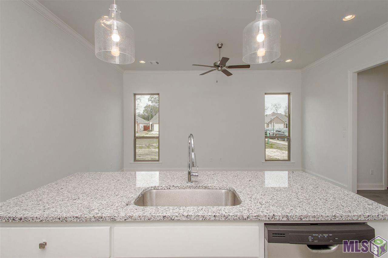 1456 Partierre Lane Baton Rouge, LA 70820 - Photo 9 of 28 Gallery Image 9