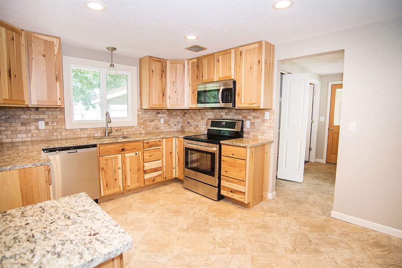 3213 North Girard Road Spokane, WA 99212 - Photo 5 of 20