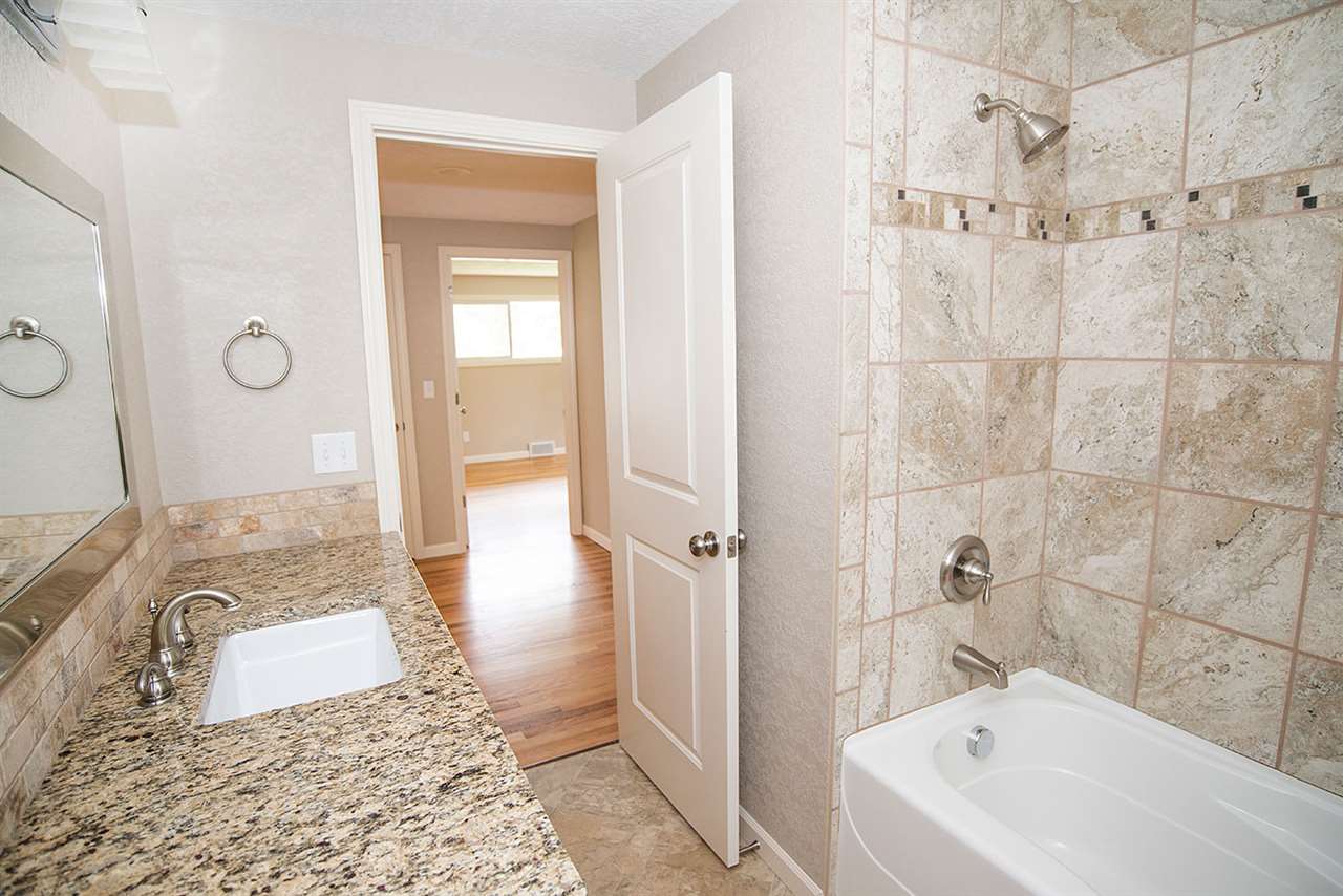 3213 North Girard Road Spokane, WA 99212 - Photo 10 of 20