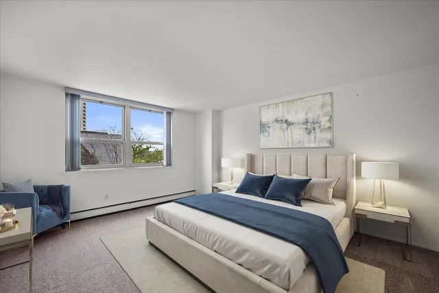 $275,000 | 1707 North Prospect Avenue, Unit 4A, Milwaukee, WI 53202