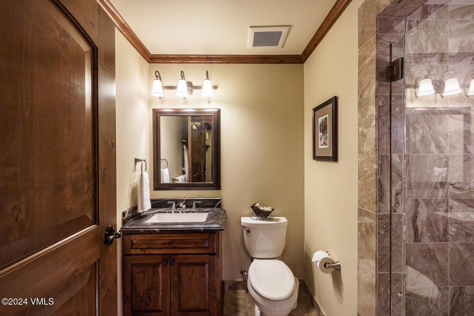 728 West Lionshead Circle, Unit R112 Vail, CO 81657 - Photo 11 of 83 Ritz-Carlton_Vail_R112_003