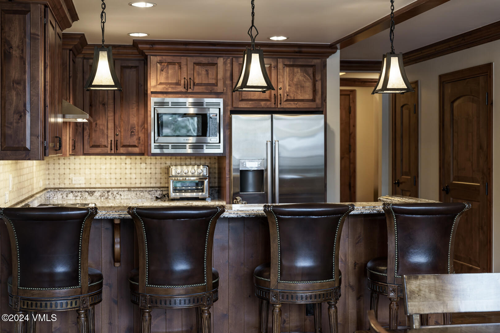728 West Lionshead Circle, Unit R112 Vail, CO 81657 - Photo 25 of 83 Ritz-Carlton_Vail_R112_032