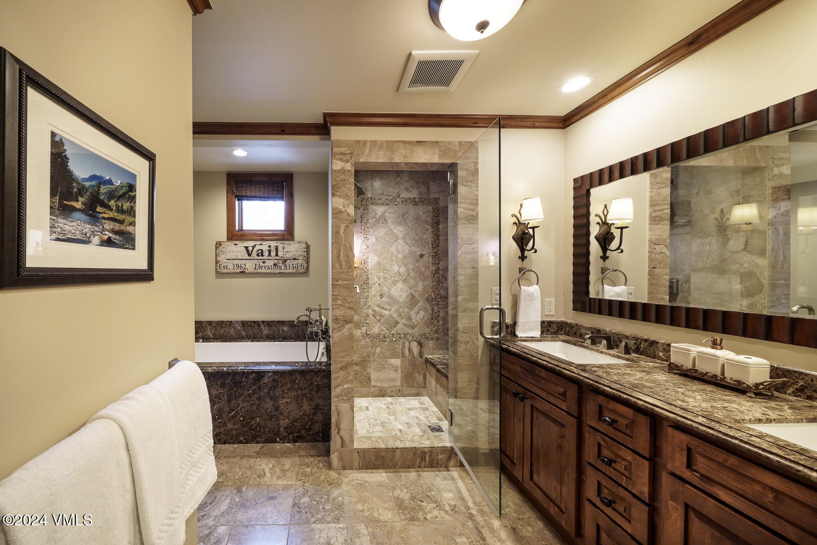 728 West Lionshead Circle, Unit R112 Vail, CO 81657 - Photo 35 of 83 Ritz-Carlton_Vail_R112_051