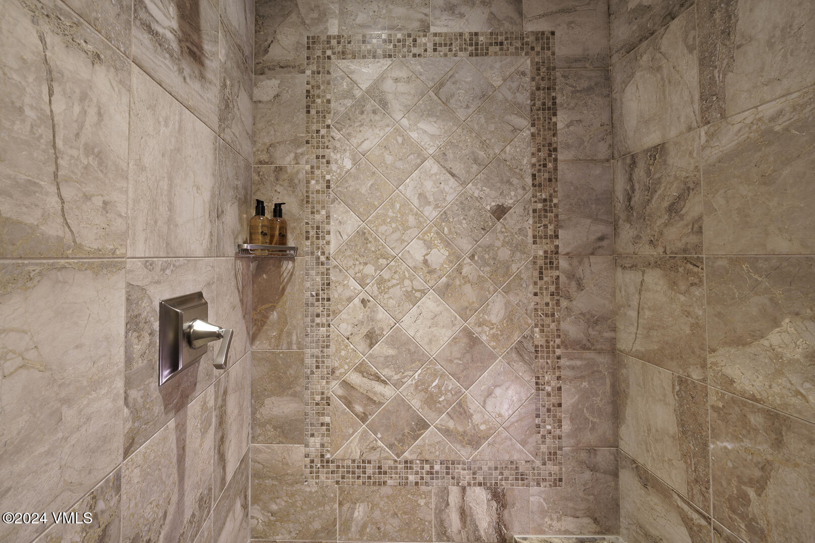 728 West Lionshead Circle, Unit R112 Vail, CO 81657 - Photo 36 of 83 Ritz-Carlton_Vail_R112_052