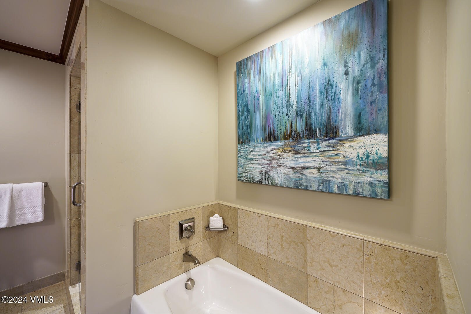 728 West Lionshead Circle, Unit R112 Vail, CO 81657 - Photo 46 of 83 Ritz-Carlton_Vail_R112_064