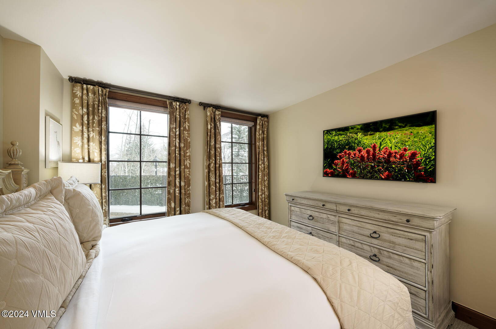 728 West Lionshead Circle, Unit R112 Vail, CO 81657 - Photo 49 of 83 Ritz-Carlton_Vail_R112_068