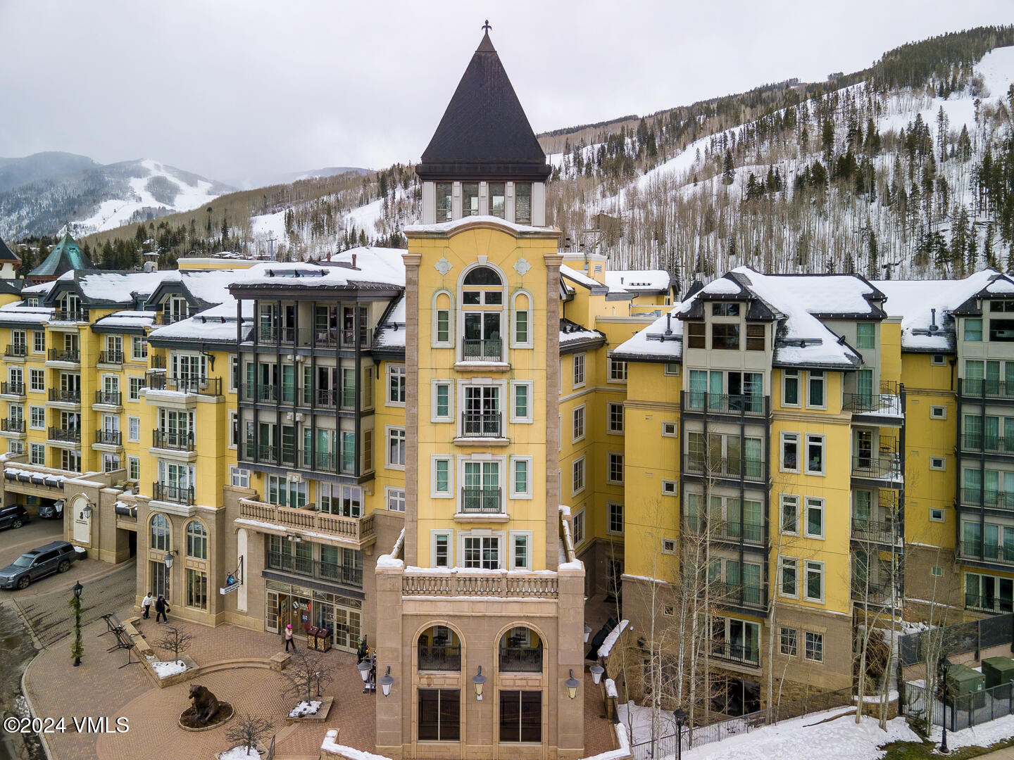 728 West Lionshead Circle, Unit R112 Vail, CO 81657 - Photo 61 of 83 Ritz-Carlton_Vail_R112_087