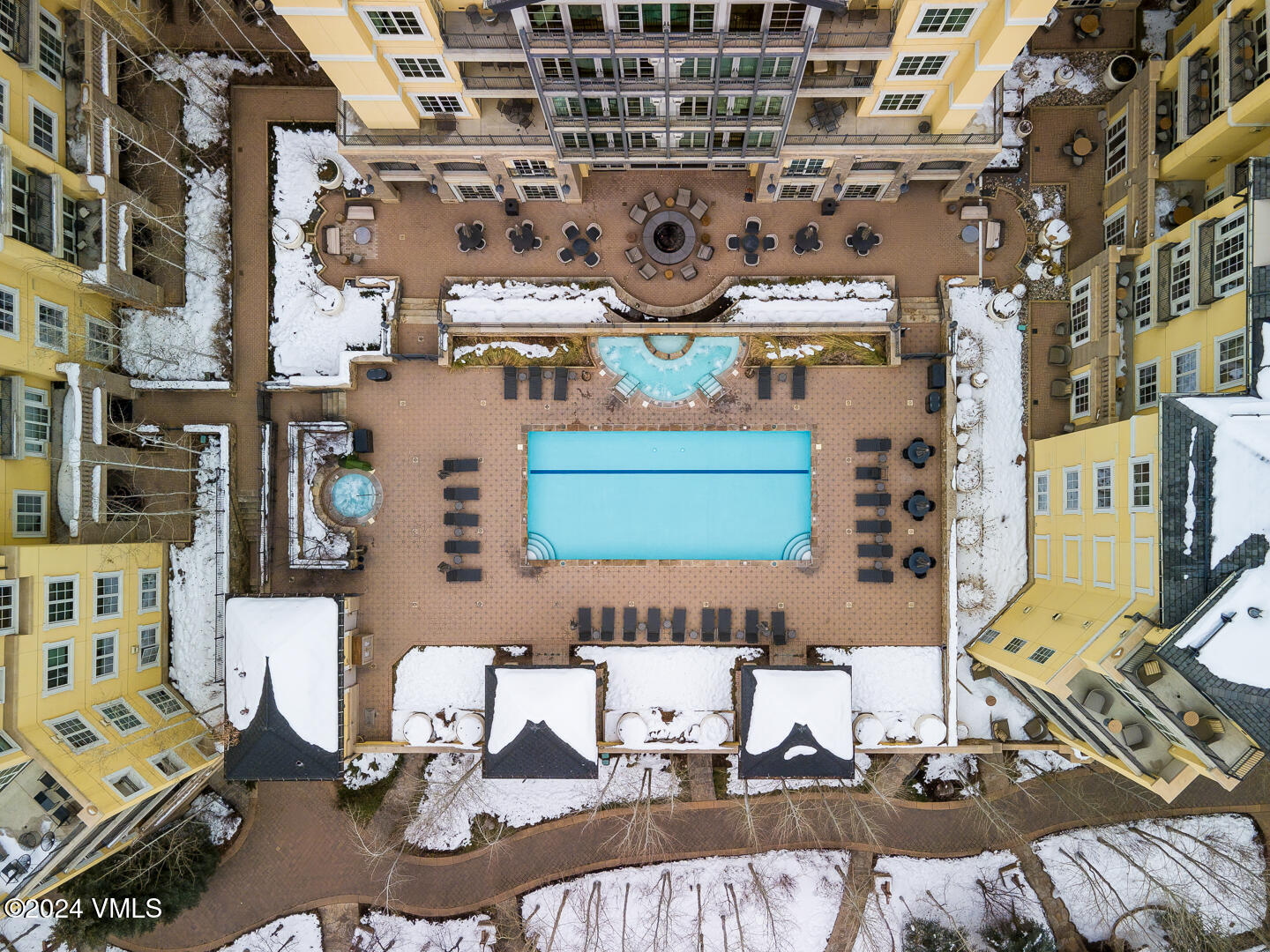 728 West Lionshead Circle, Unit R112 Vail, CO 81657 - Photo 67 of 83 Ritz-Carlton_Vail_R112_096