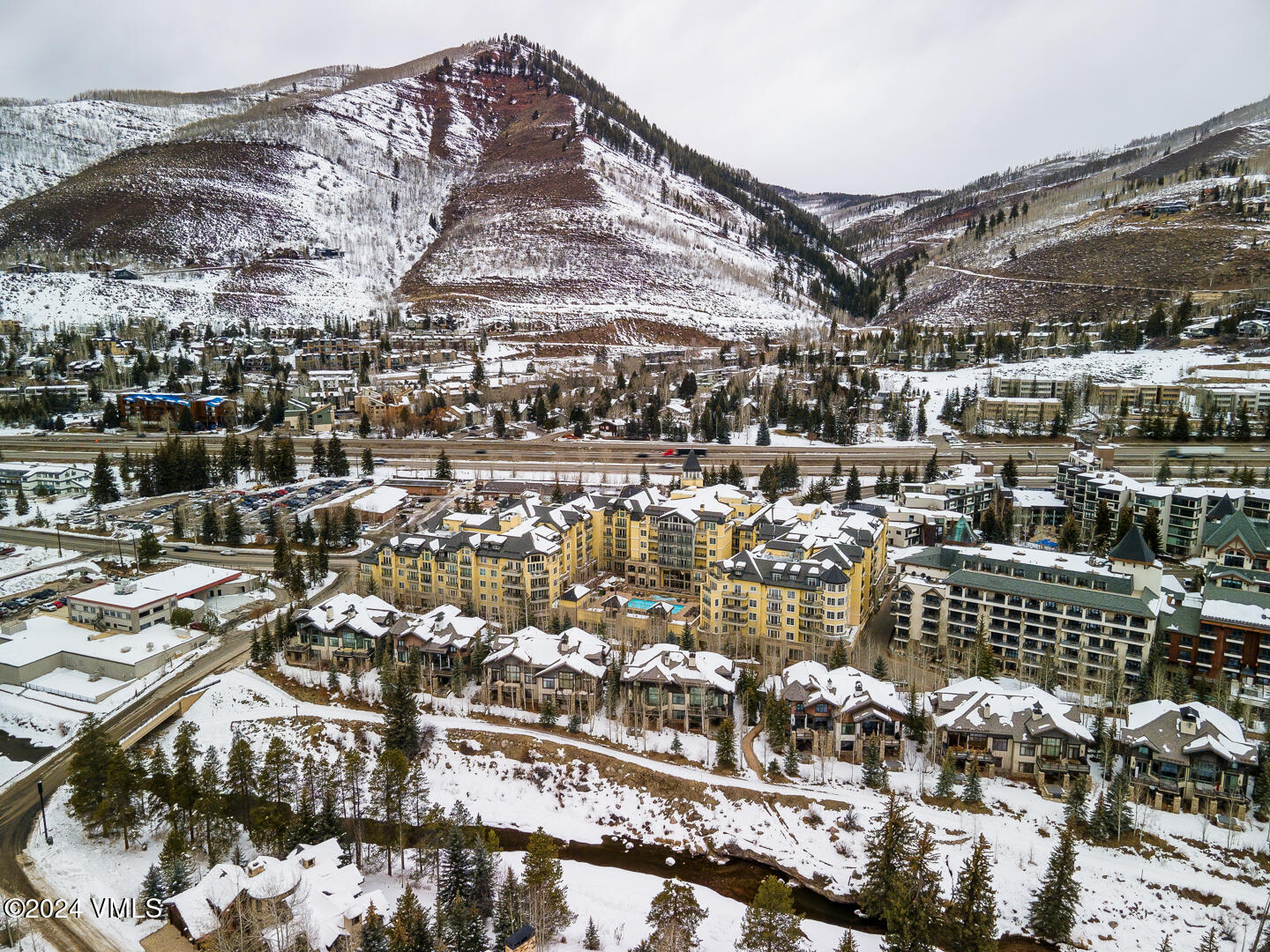 728 West Lionshead Circle, Unit R112 Vail, CO 81657 - Photo 72 of 83 Ritz-Carlton_Vail_R112_103