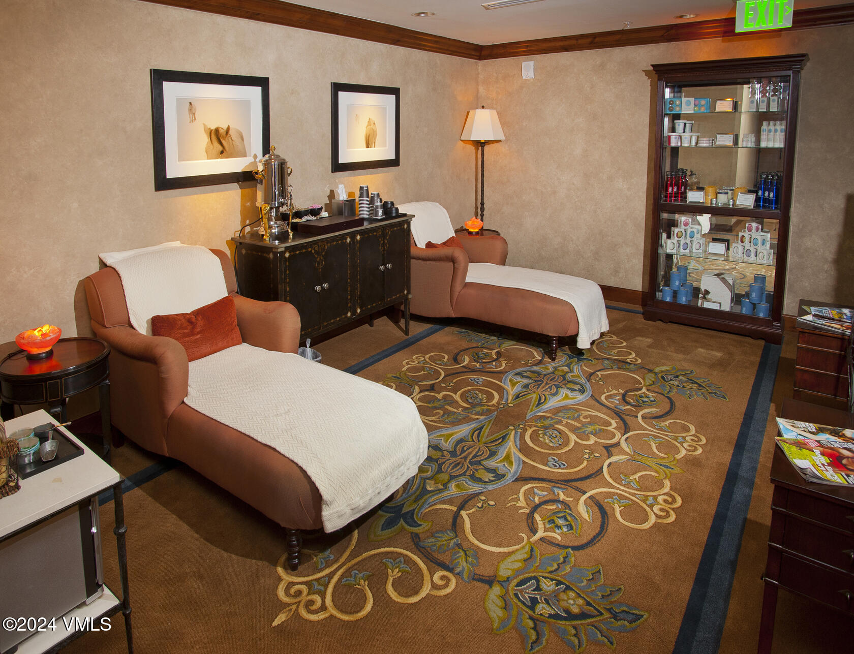 728 West Lionshead Circle, Unit R112 Vail, CO 81657 - Photo 77 of 83 42