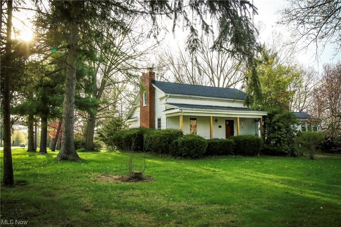 1881 Fixler Road Wadsworth, OH 44281 - Photo 4 of 25
