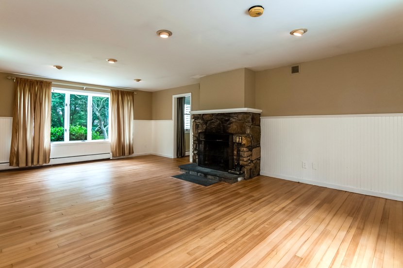 1342 Gilbert Stuart Road North Kingstown, RI 02874 - Photo 14 of 33