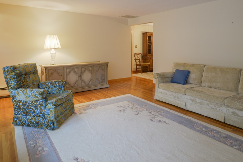 5 Carell Road Peabody, MA 01960 - Photo 8 of 30 Gallery Image 8