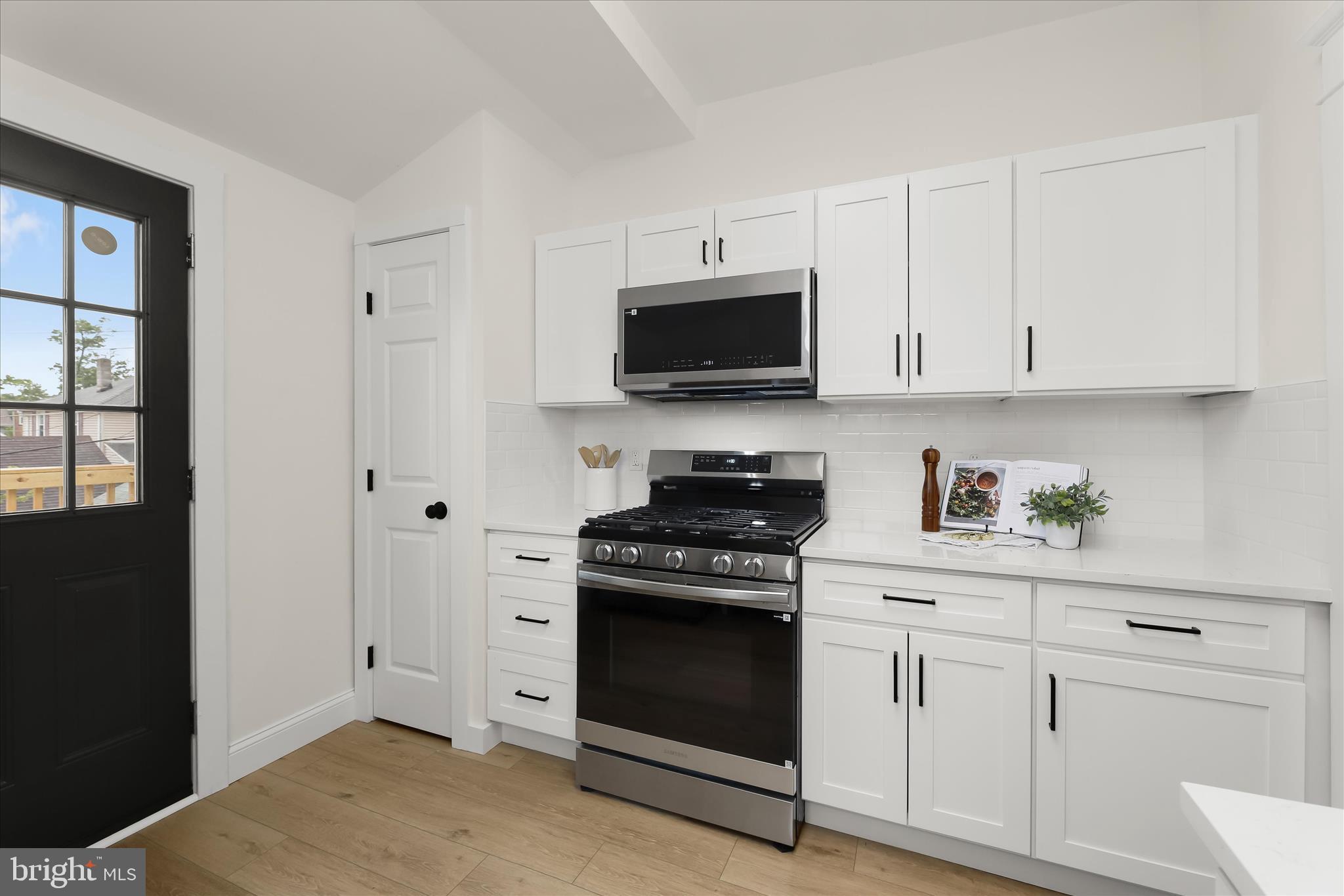 640 North Bend Road Baltimore, MD 21229 - Photo 17 of 47 Kitchen