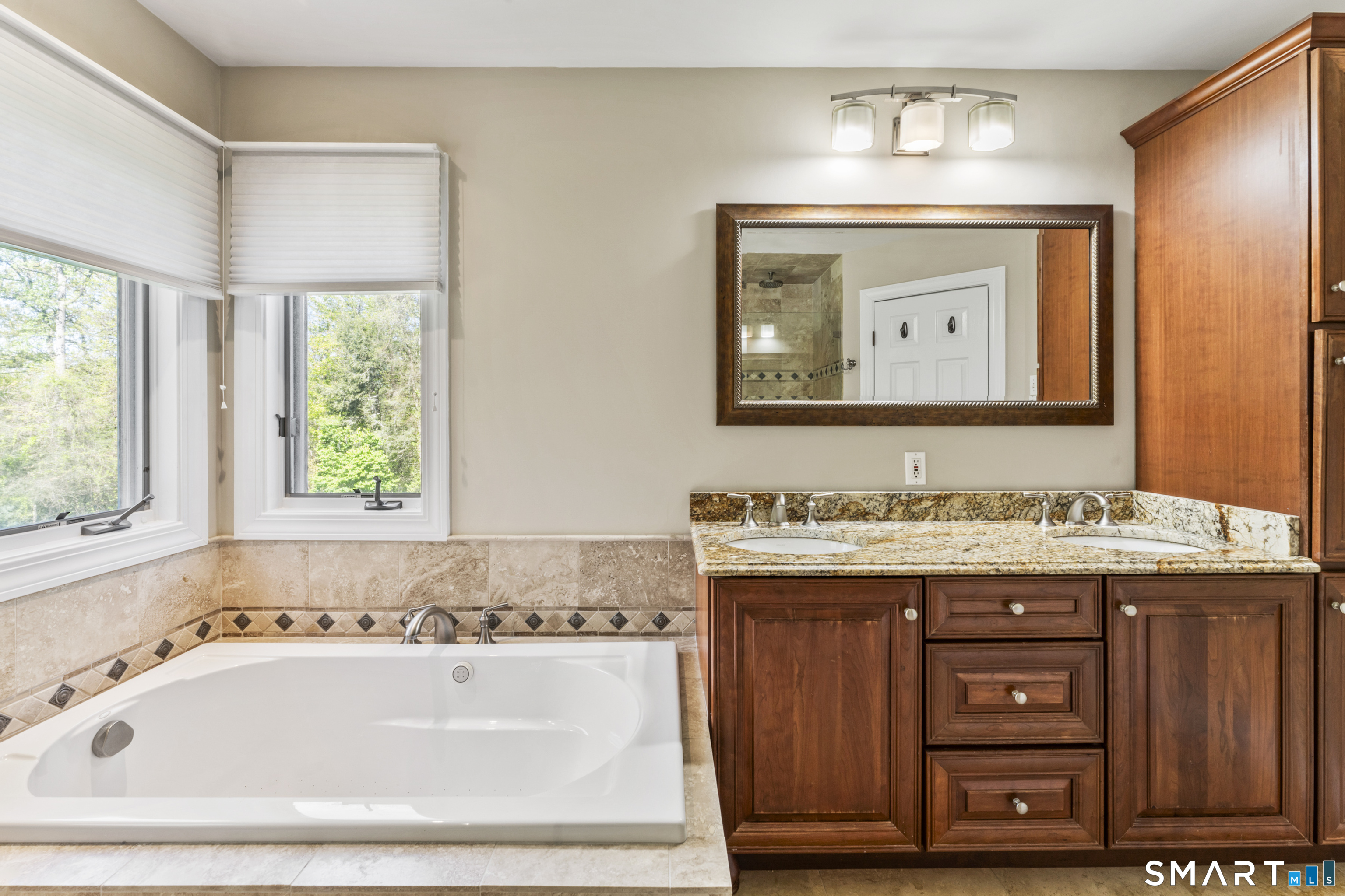 38 Old Farm Hill Road Newtown, CT 06470 - Photo 24 of 40