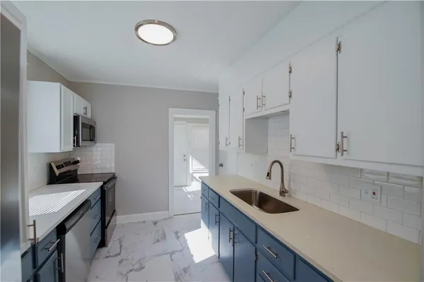 $205,000 | 336 North Brighton Avenue, Kansas City, MO 64123