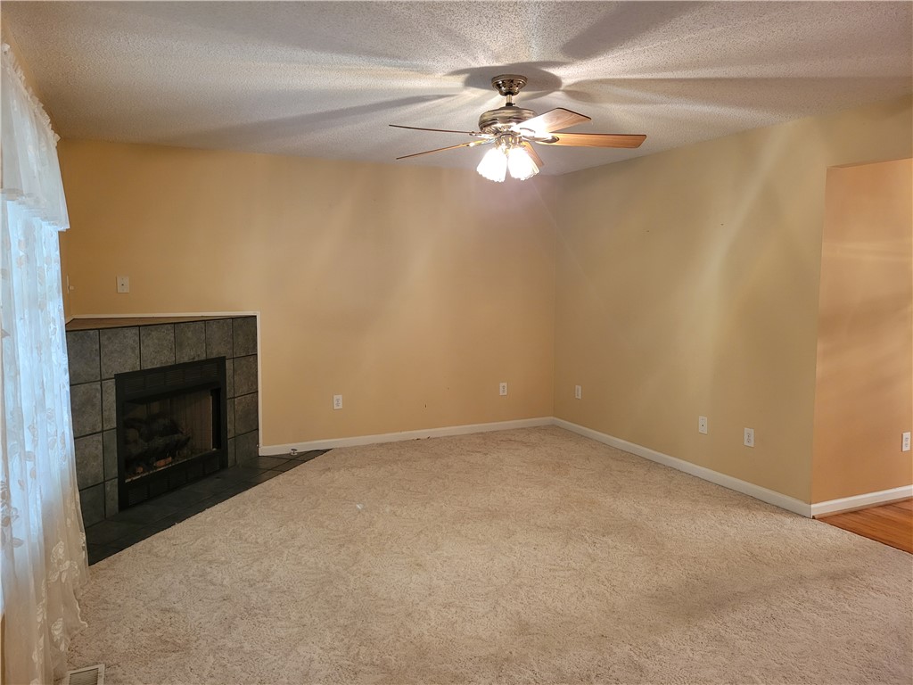 2000 Ridgeview Lane Seneca, SC 29678 - Photo 3 of 30