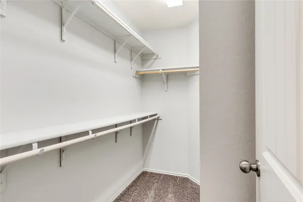 $1,975 | 117 Nathaniel Drive, Taylor, TX 76574