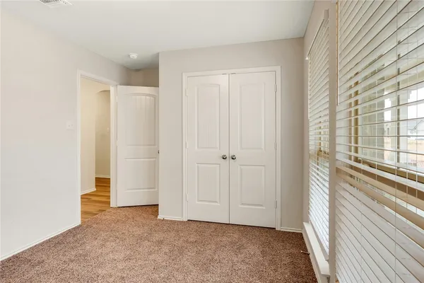 $1,975 | 117 Nathaniel Drive, Taylor, TX 76574