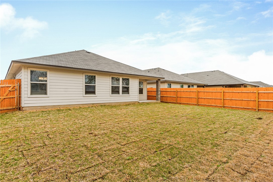 117 Nathaniel Drive Taylor, TX 76574 - Photo 25 of 26 a view of a house with a yard