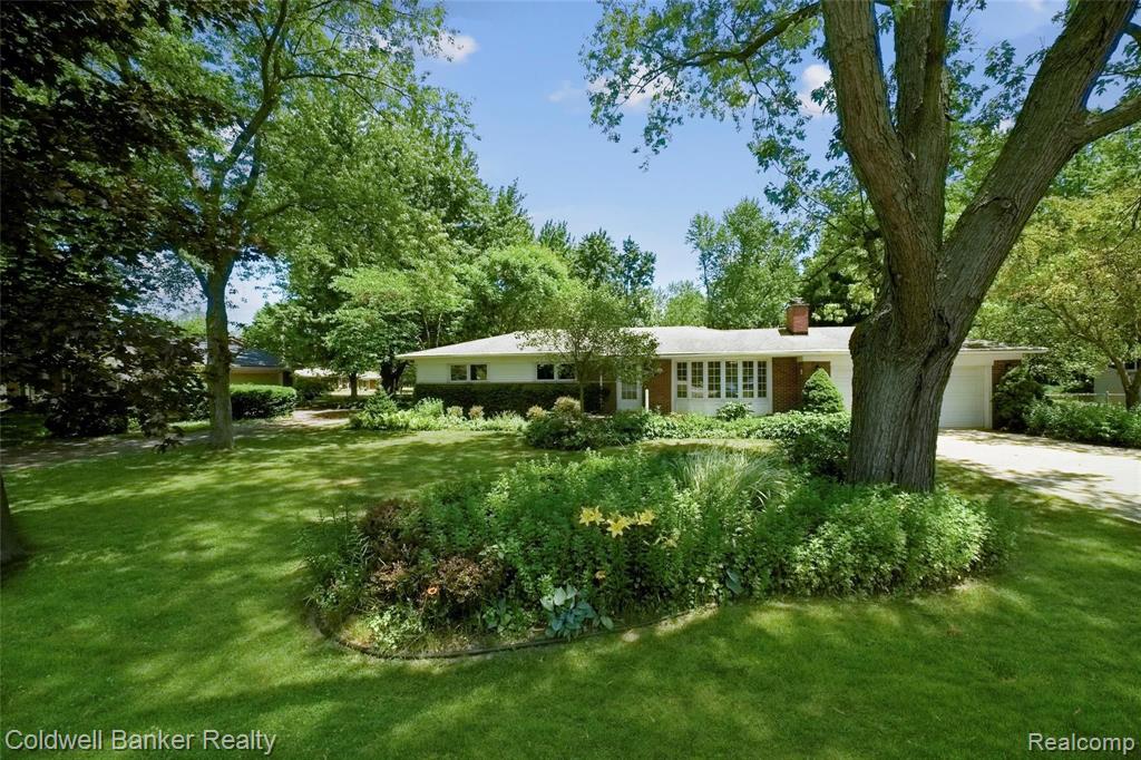 28390 Farmington Road Farmington Hills, MI 48334 - Photo 22 of 37
