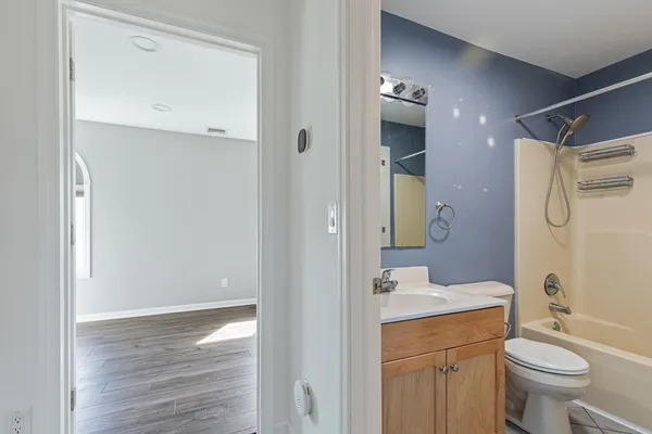$370,000 | 2743 Cranberry Highway, Unit 5B, Wareham, MA 02571