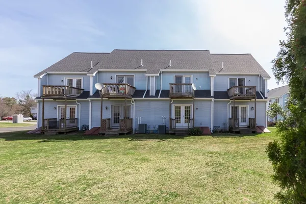 $370,000 | 2743 Cranberry Highway, Unit 5B, Wareham, MA 02571
