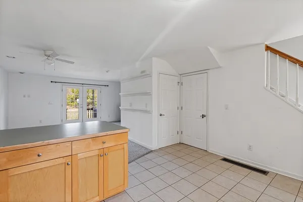 $370,000 | 2743 Cranberry Highway, Unit 5B, Wareham, MA 02571