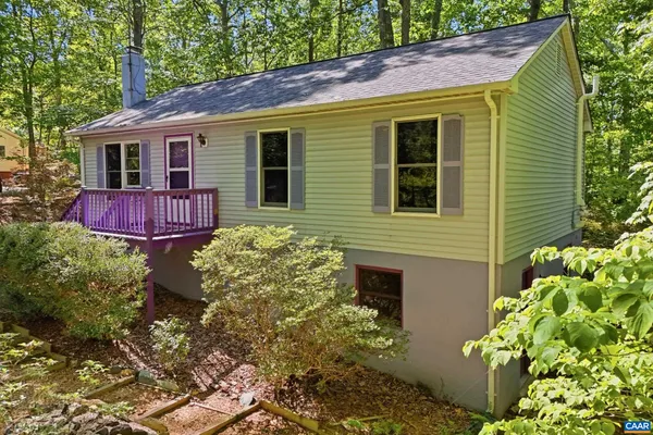 $315,000 | 8004 Chestnut Grove Road, Esmont, VA 22937