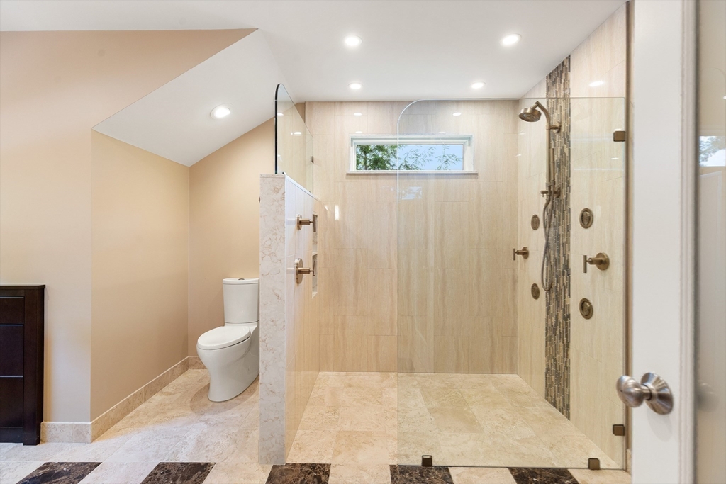 25 Richard Road Lexington, MA 02421 - Photo 18 of 32 Gallery Image 18