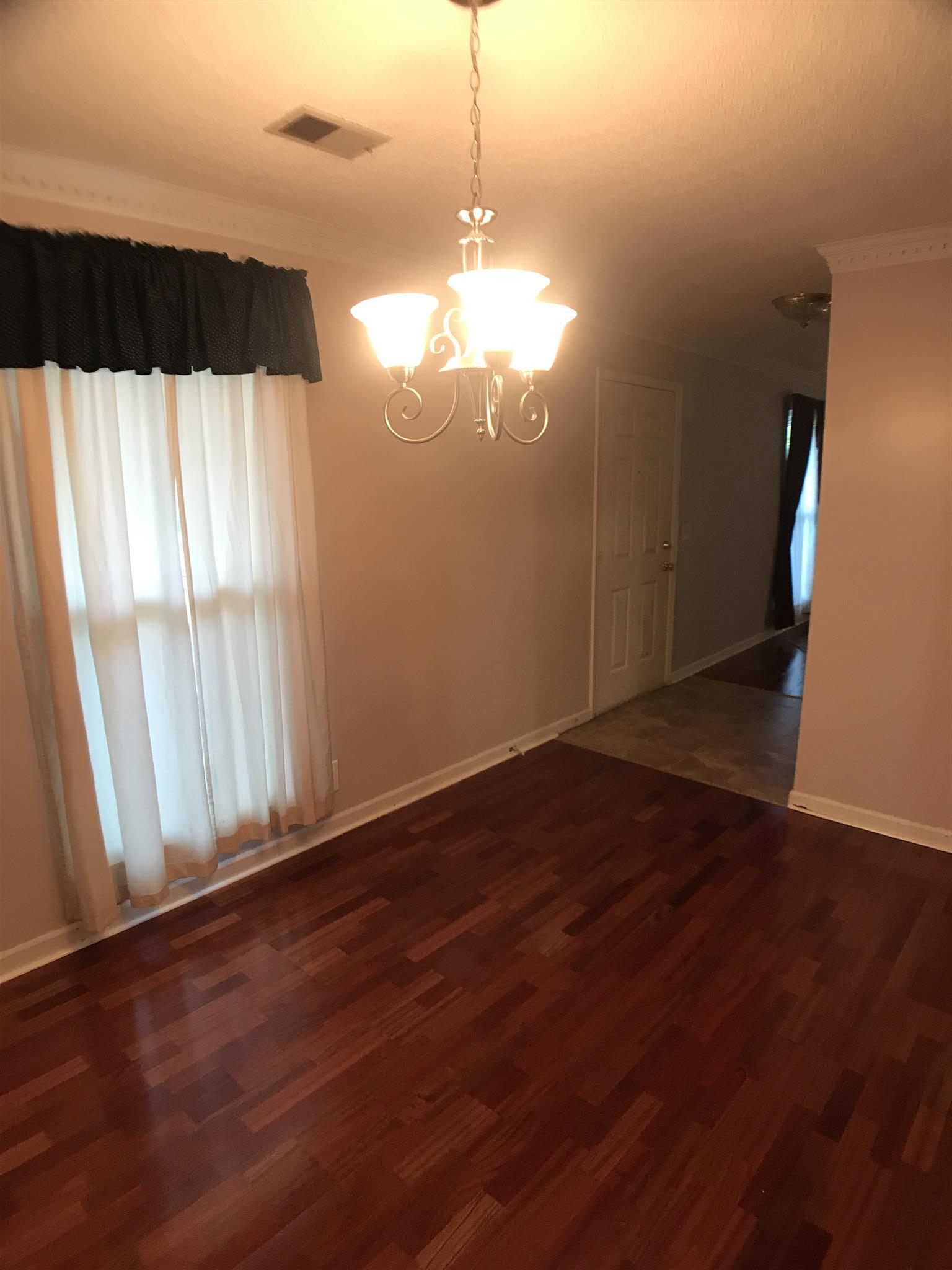 3404 Towneship Road Antioch, TN 37013 - Photo 16 of 28 Dining room
