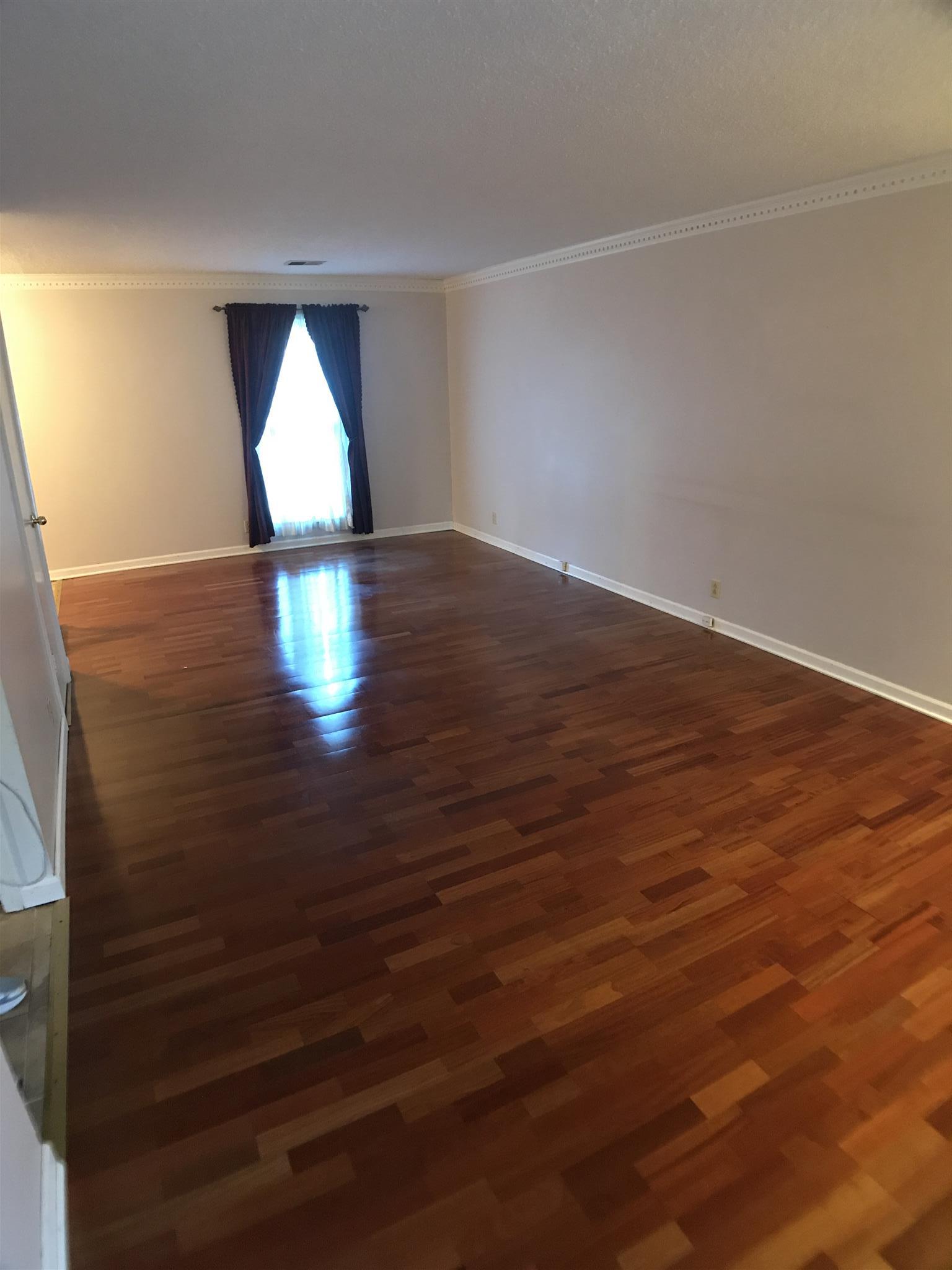 3404 Towneship Road Antioch, TN 37013 - Photo 20 of 28 Living room
