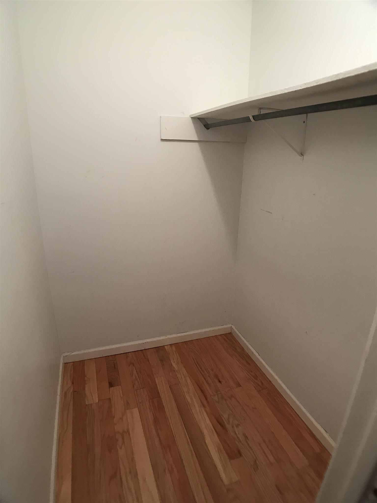 3404 Towneship Road Antioch, TN 37013 - Photo 22 of 28 Walk in closet